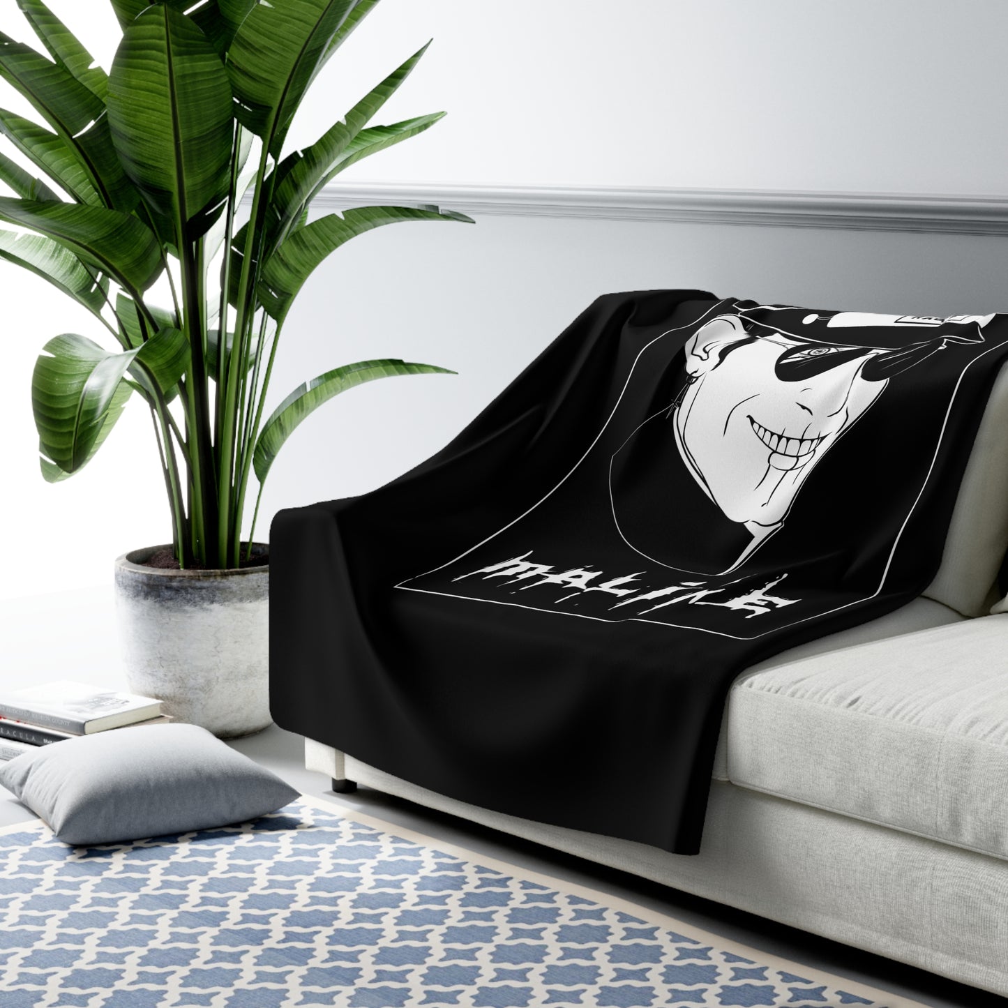 Sherpa Fleece Blanket (Malice)