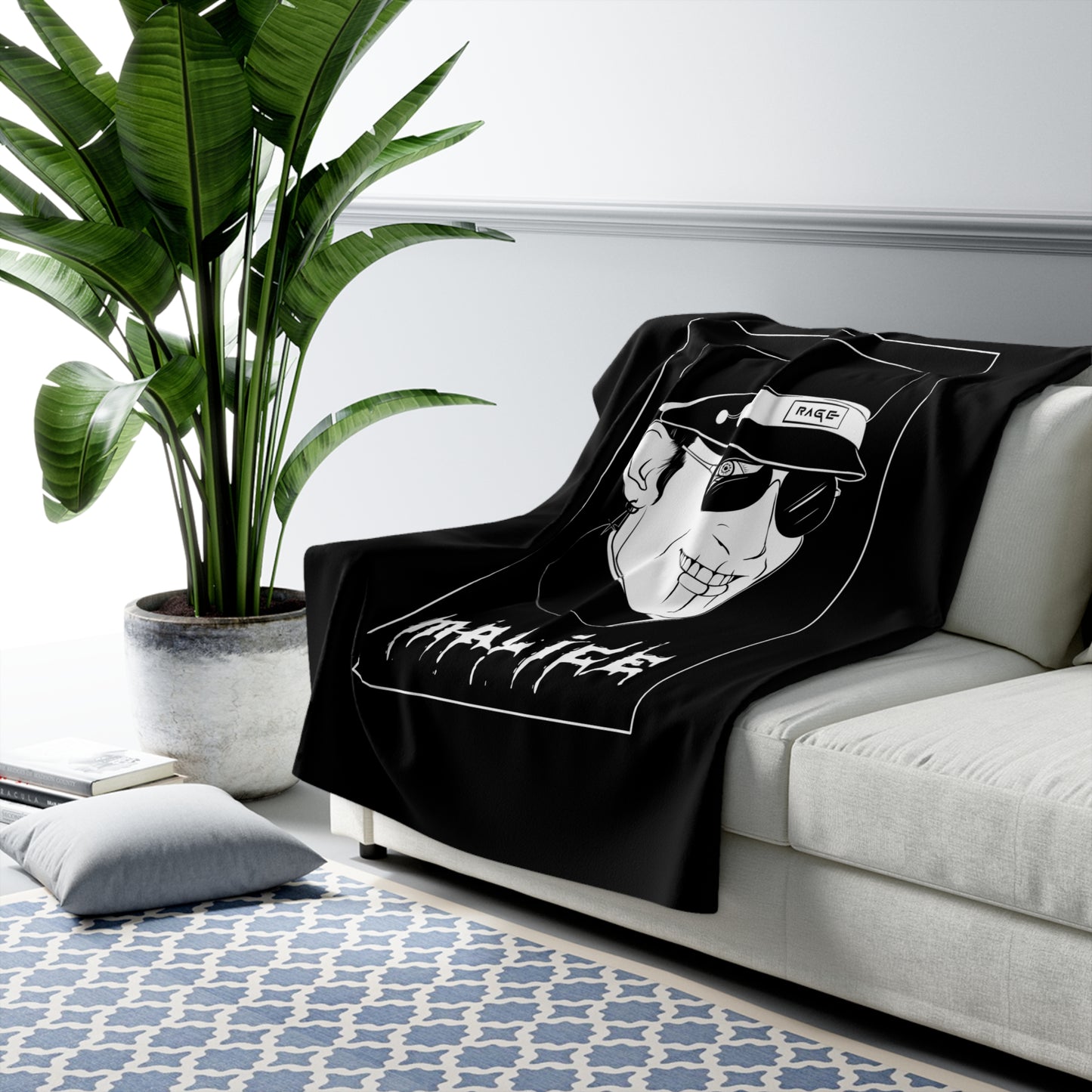 Sherpa Fleece Blanket (Malice)